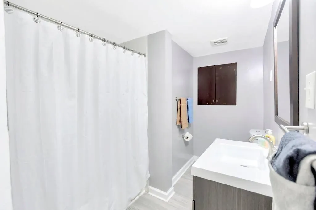 Holiday home Cozy Bungalow With Patio & Grill, Private And Location Tampa